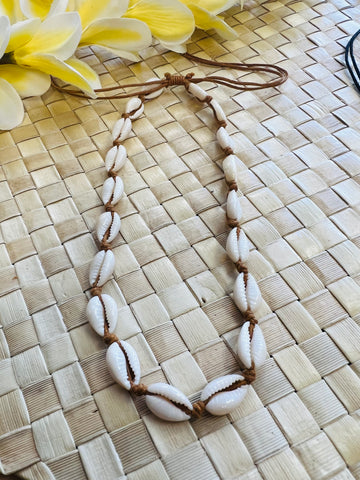 Choker Shell Adjustable Necklace